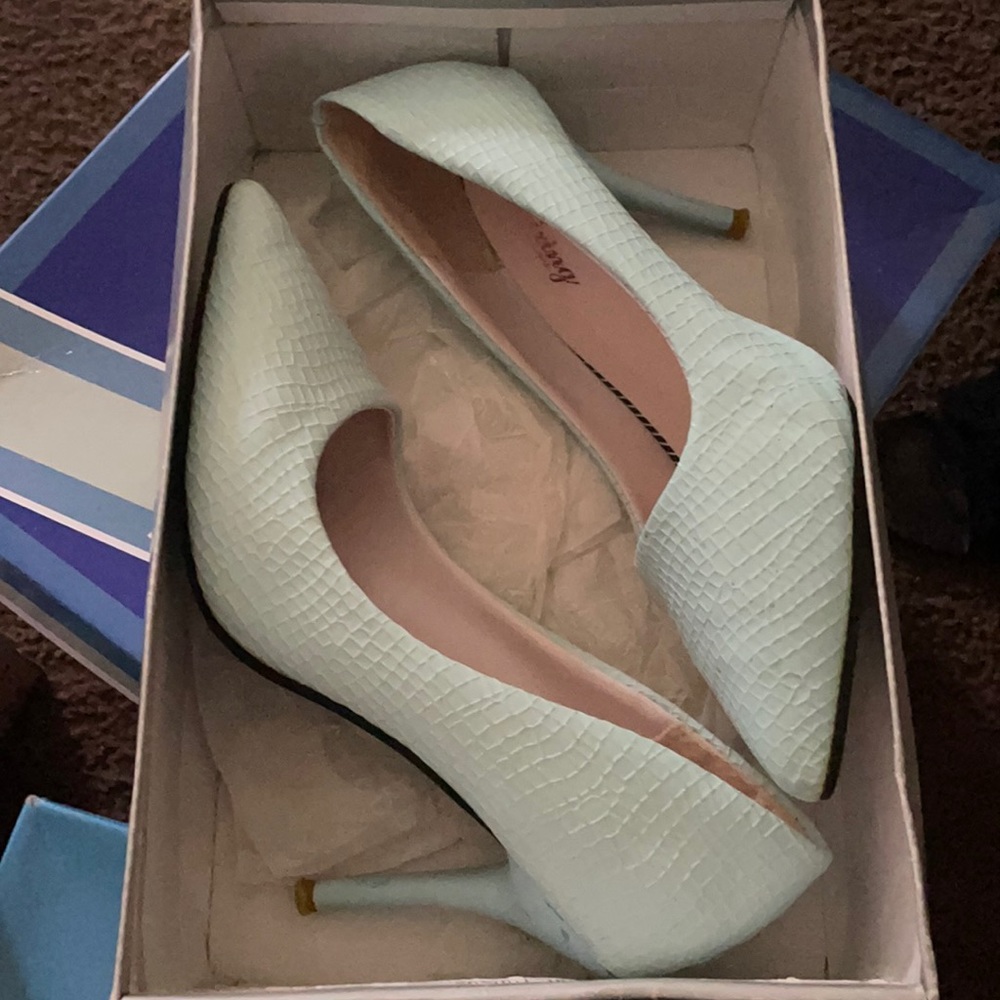 Church shoe